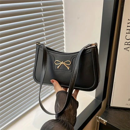 Elena Noir Star