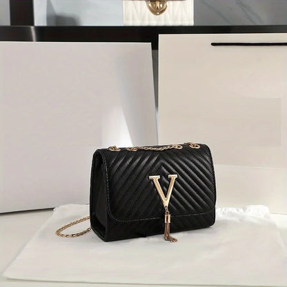 Arabella Pearl Chain