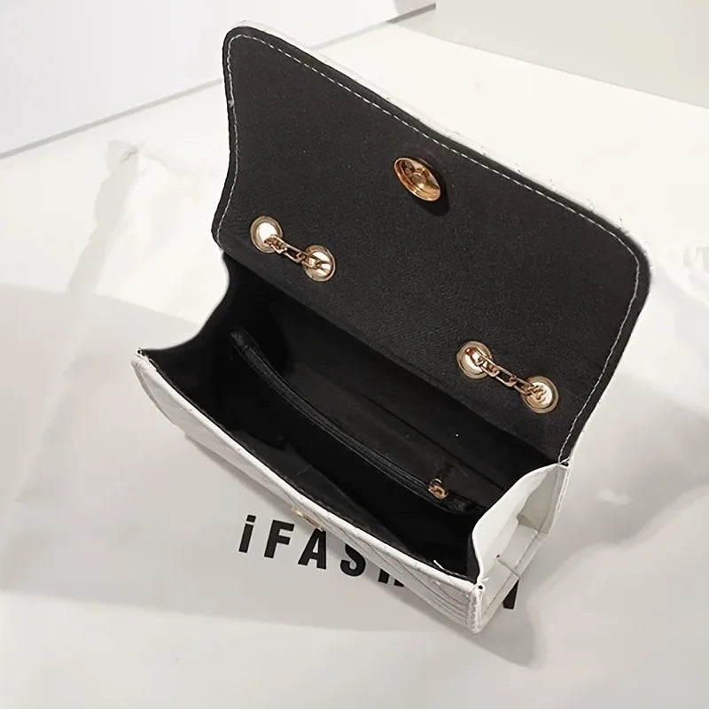 Arabella Pearl Chain