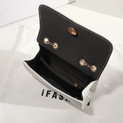 Arabella Pearl Chain