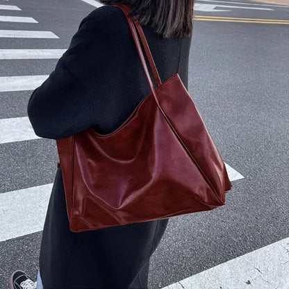 Serena Bordeaux Hobo