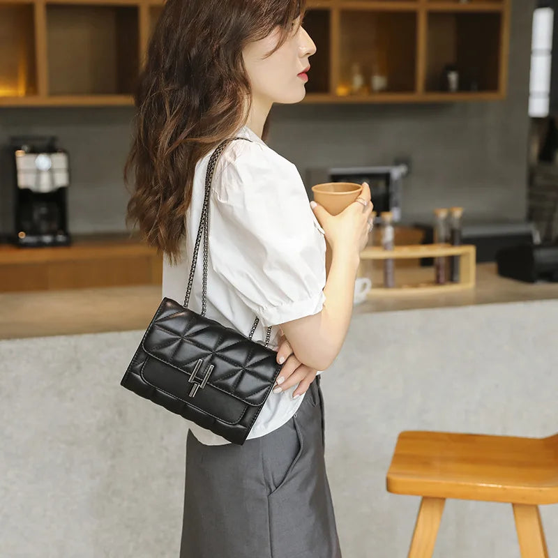Zarielle Noir Quilted